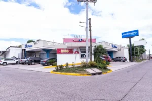 Se vende Plaza Comercial San Lorenzo Valle 005